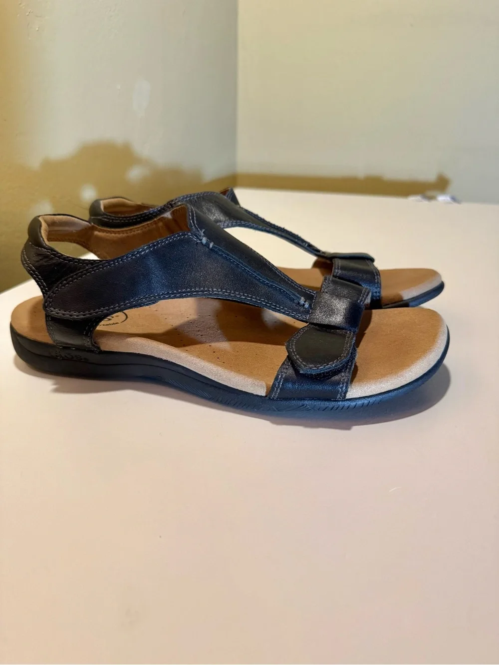 Taos Footwear black leather